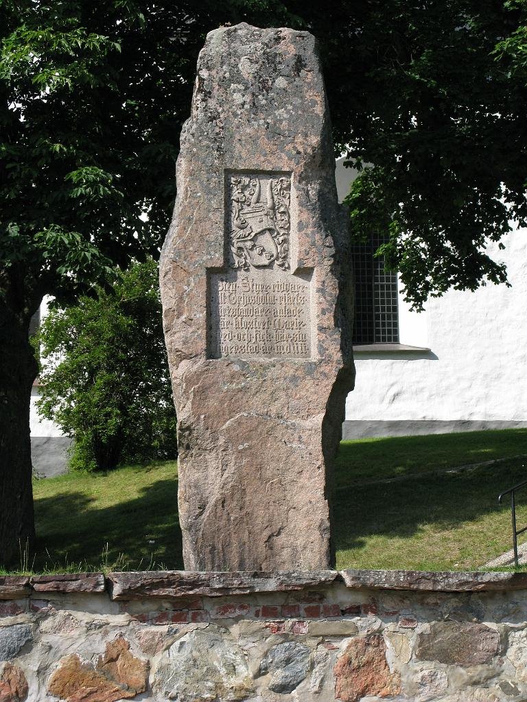 Mariefreds church stone by TomMell