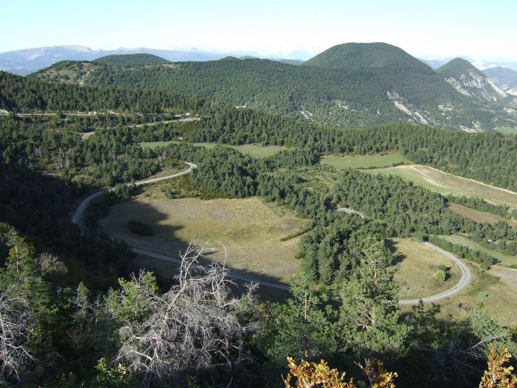 Col de Perty, die obersten Kehren der Straße auf der Ostseite by RDZfds