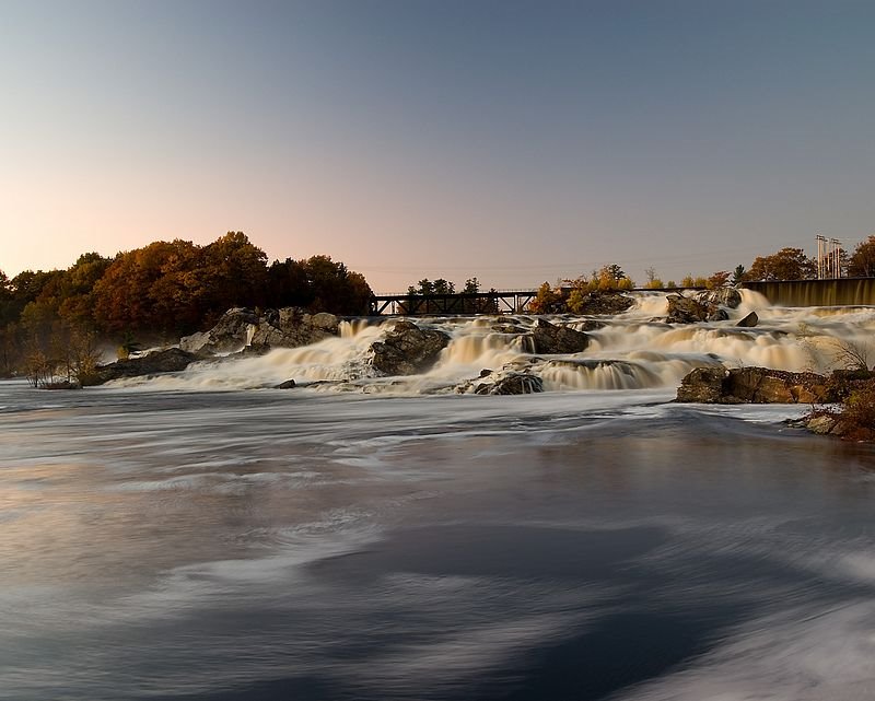 Lewiston Falls by Aaron Nuffer