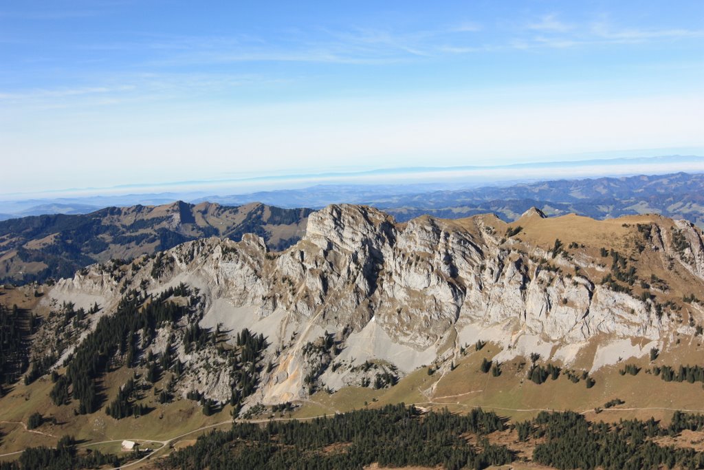 Auf dem Fürstein Blick auf die Schwändiliflue by chr mächler