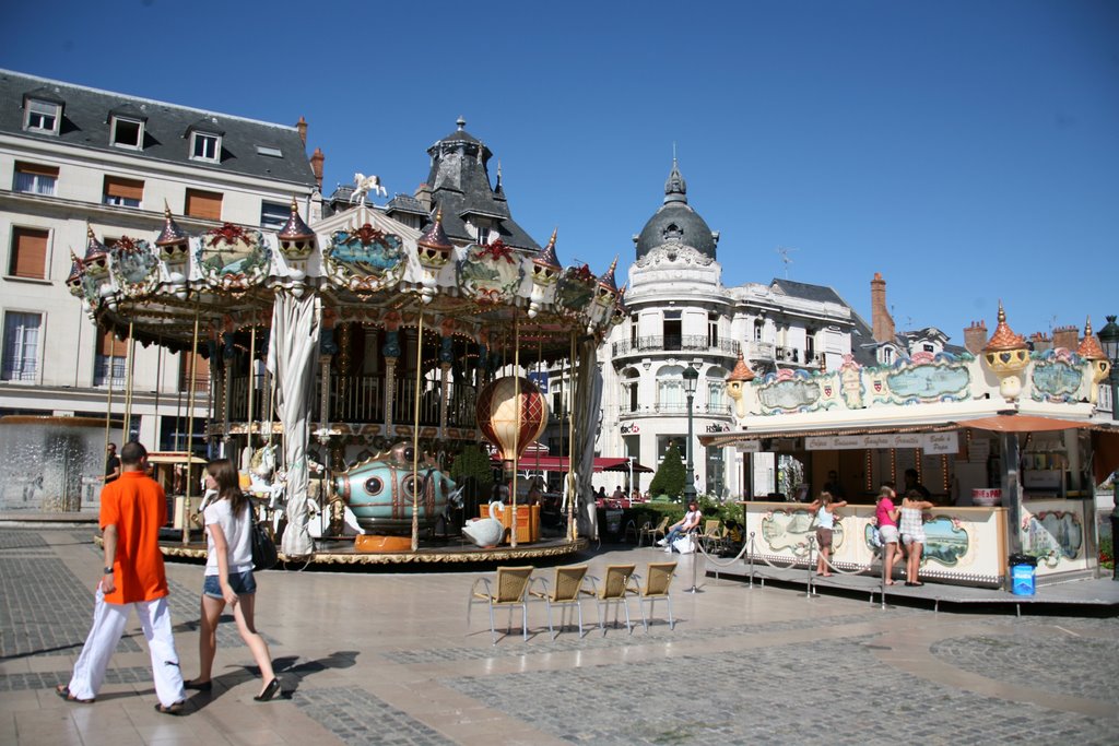 Place du Martroi, Orléans, Loiret, Centre, France by Hans Sterkendries