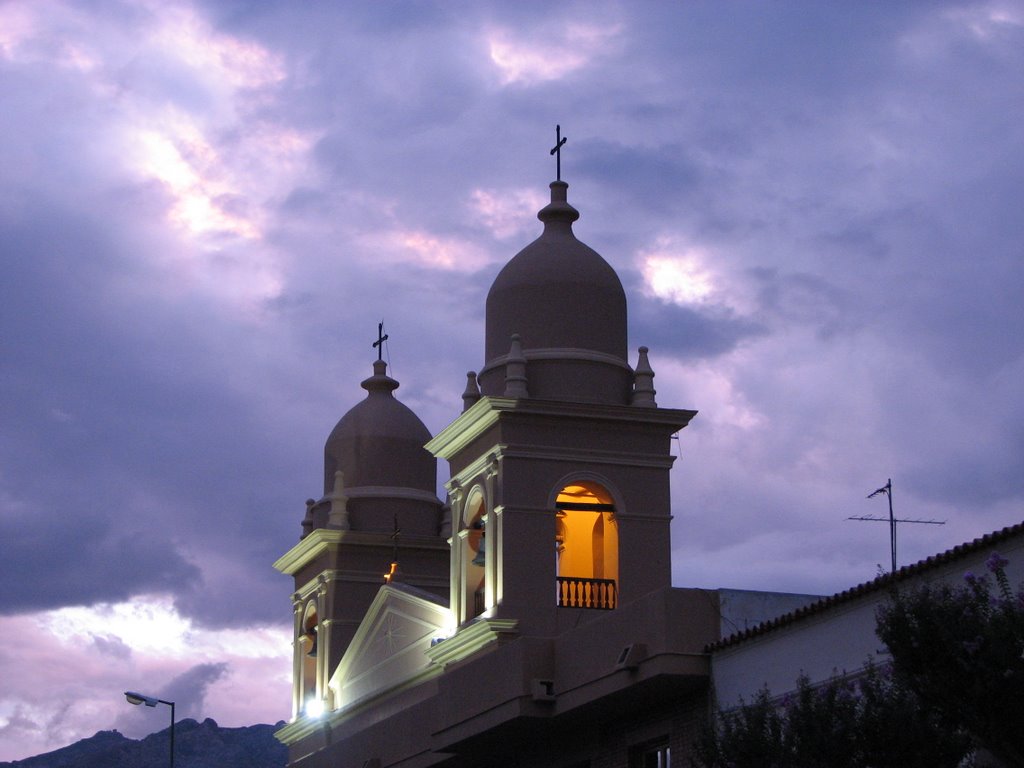 Église de Cafayate (province de Salta, Argentine) by © 1001 églises