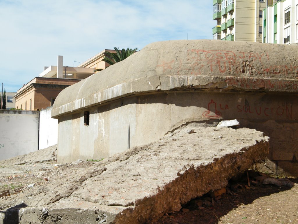 Línea artillera bunker BK 152 B en la Línea de la Concepción by amg1973