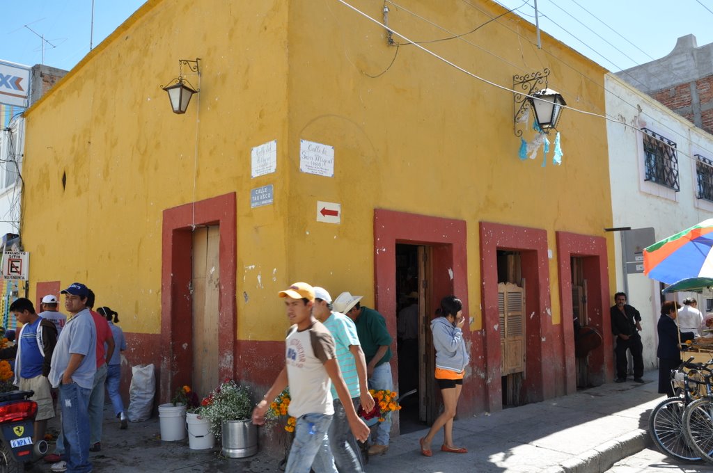 Fachada de la Cantina El incendio by A. P. Liekens