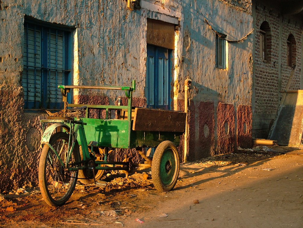 Green bike by Kevinday