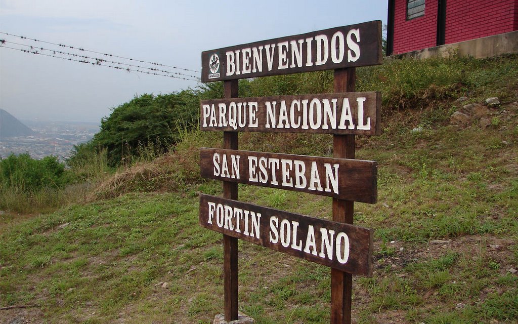 Fortin Solano - Parque Nacional San Esteban - Puerto Cabello - Venezuela by Marcos Moreno