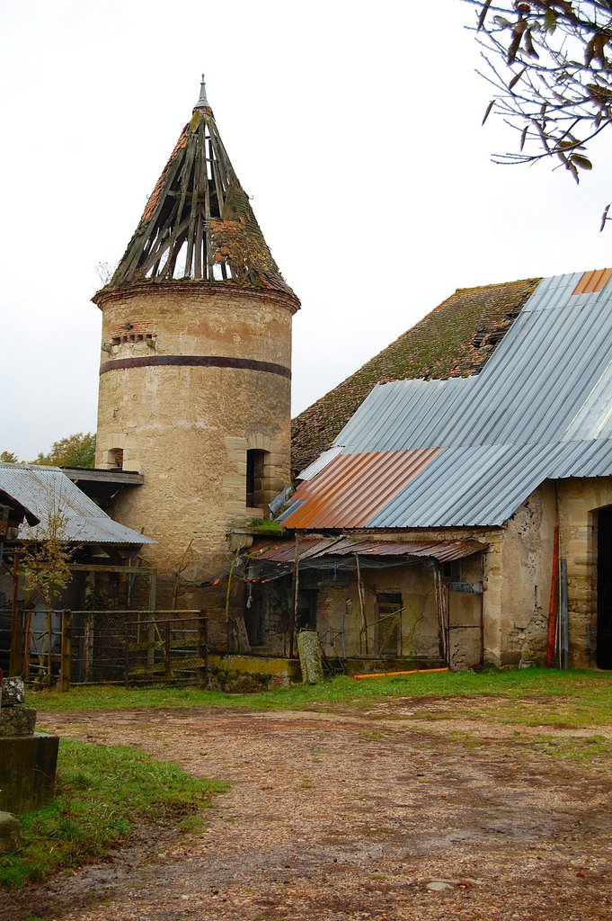 Village de Brugheas by Les Argonautes