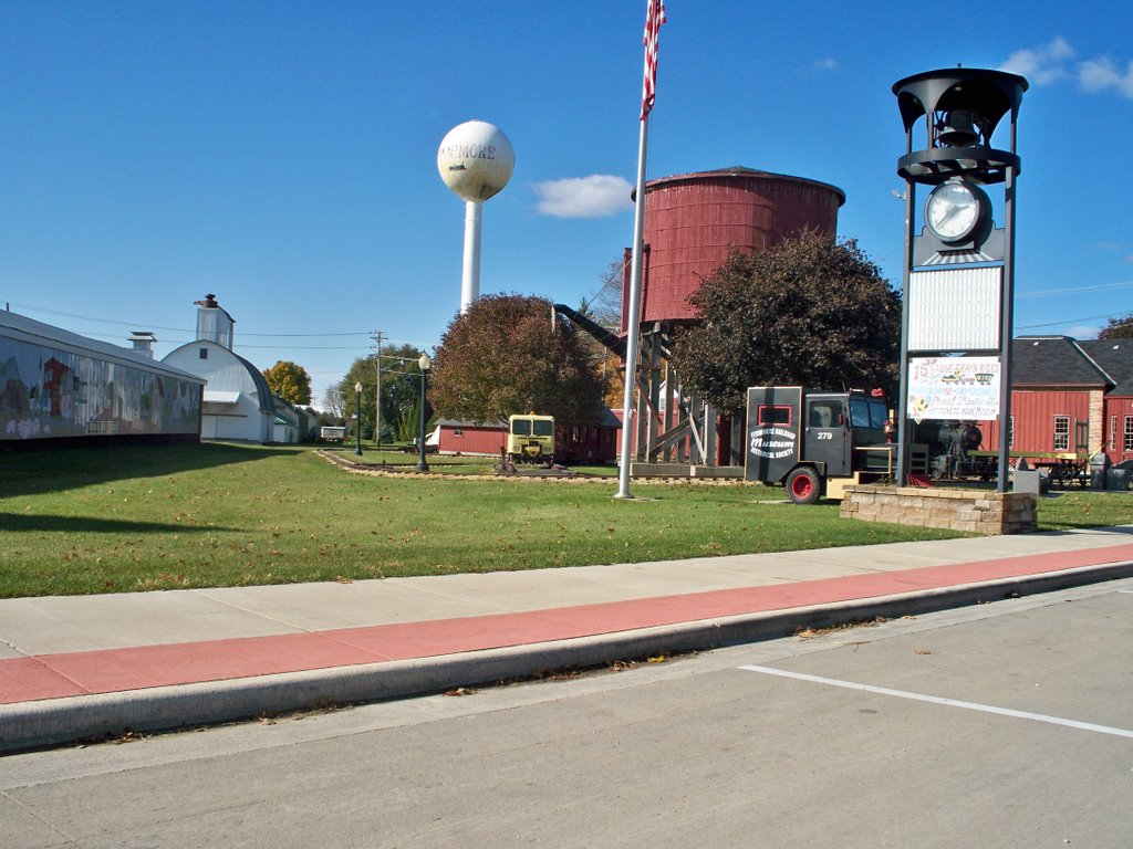 Fennimore Historic Water Tower by pjf1212waukon