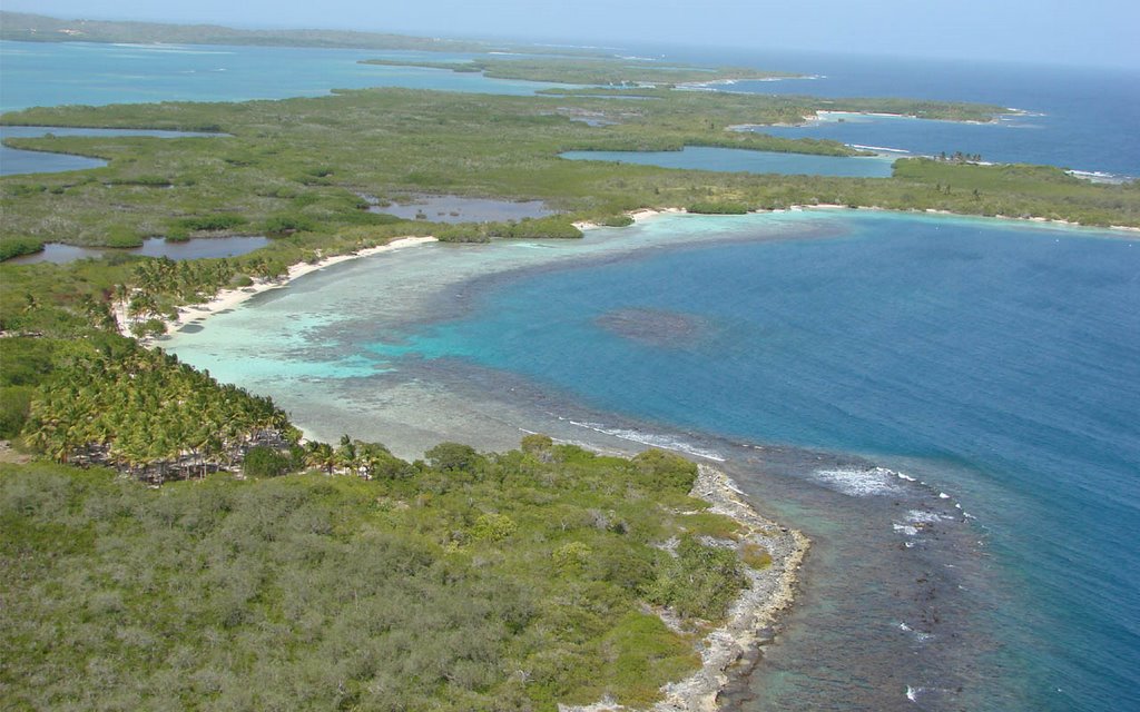 Playa Mero - Parque Nacional Morrocoy - Tucacas - Venezuela by Marcos Moreno