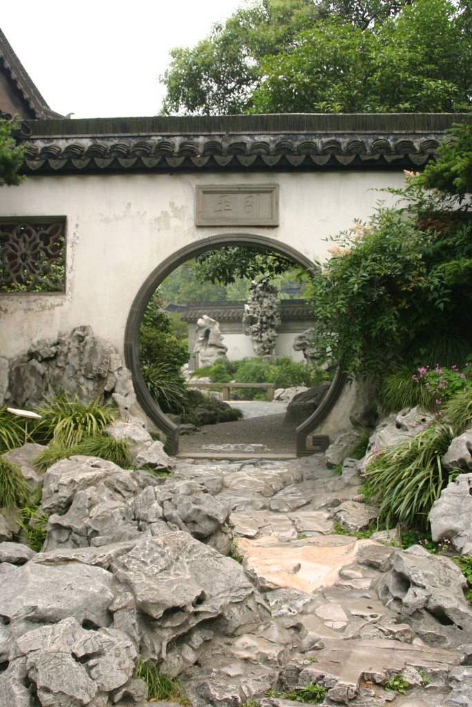 Shanghai, Yu Gardens, see also www.bennenk.com by Marius Bennenk