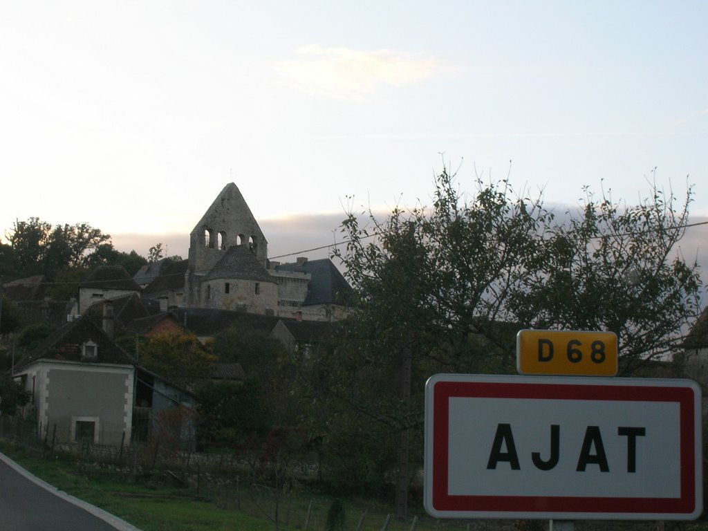 Ajat vue du village by dusorbier