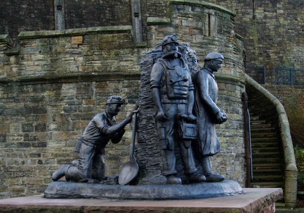 Monument to the miners of the West Cumbrian coalfiled, Whitehaven harbour by jstefant