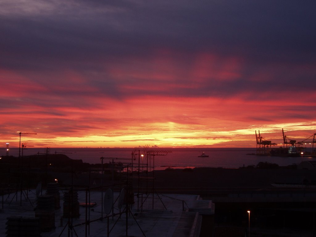 Sunset from my balcony by MarioTs