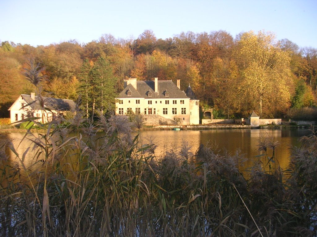 Au bord de l'étang près de l'abbaye d'Orval by gabriel burkhard