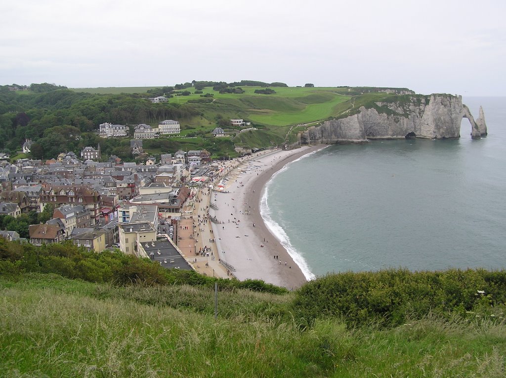 Etretat by Mikhail D