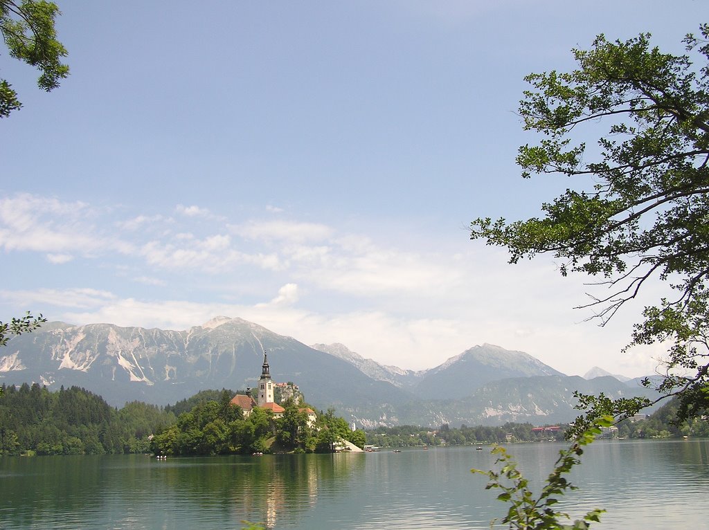 Lake Bled by keelingj