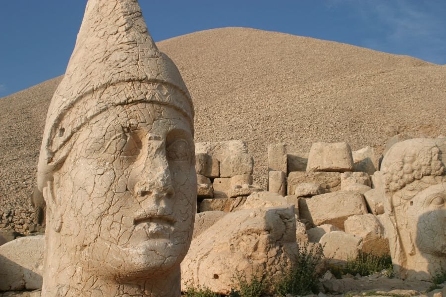 Nemrut Dagi - Apollo P2 by Alex.K