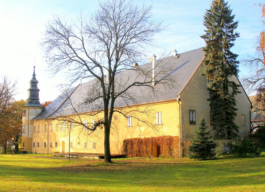 Zámek Bludov (levé "křídlo) by valsoraj