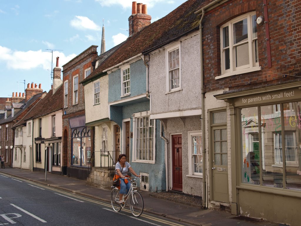 Old shops in the High Street, Wallingford by andrewsbrown