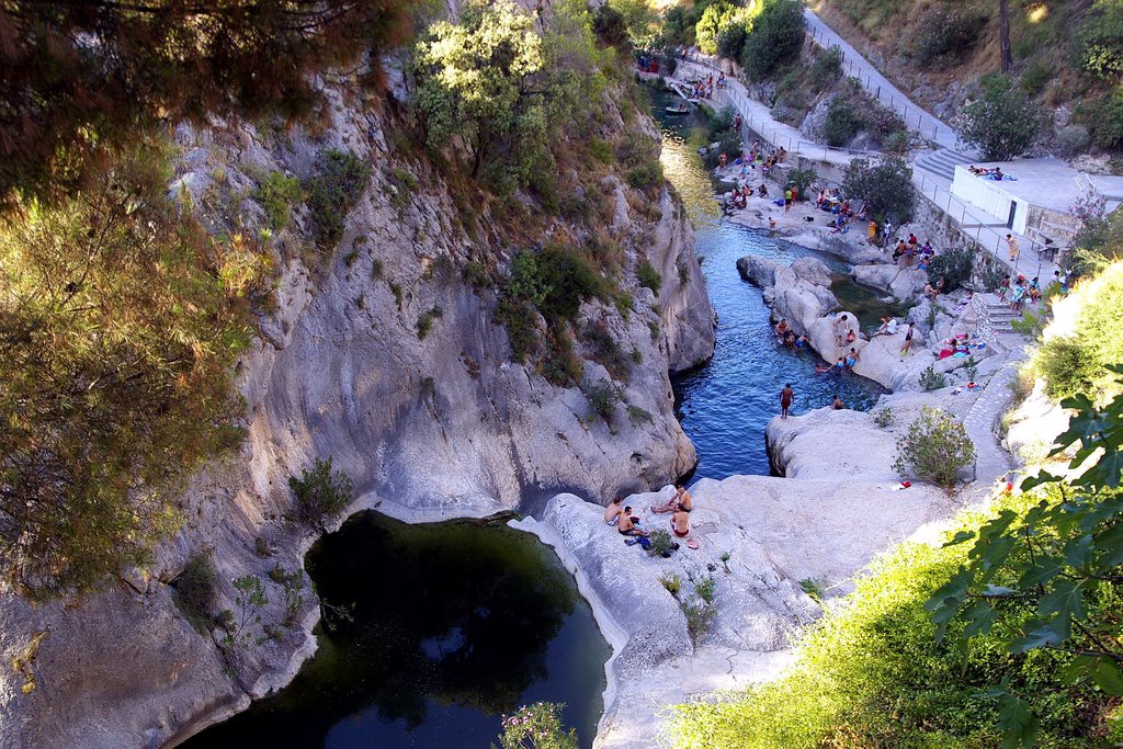 Paraje de Pou Clar, Rio Clariano, Ontinyent, Valencia, Comunidad Valenciana by Antonio Alba