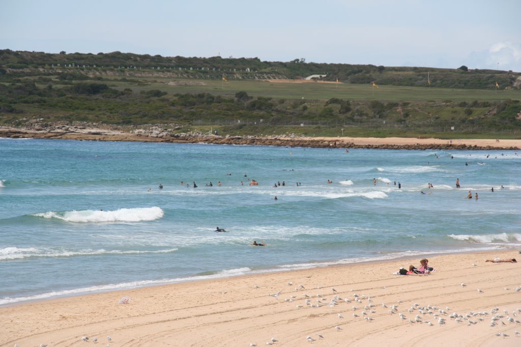 Maroubra Beach by JP Healey