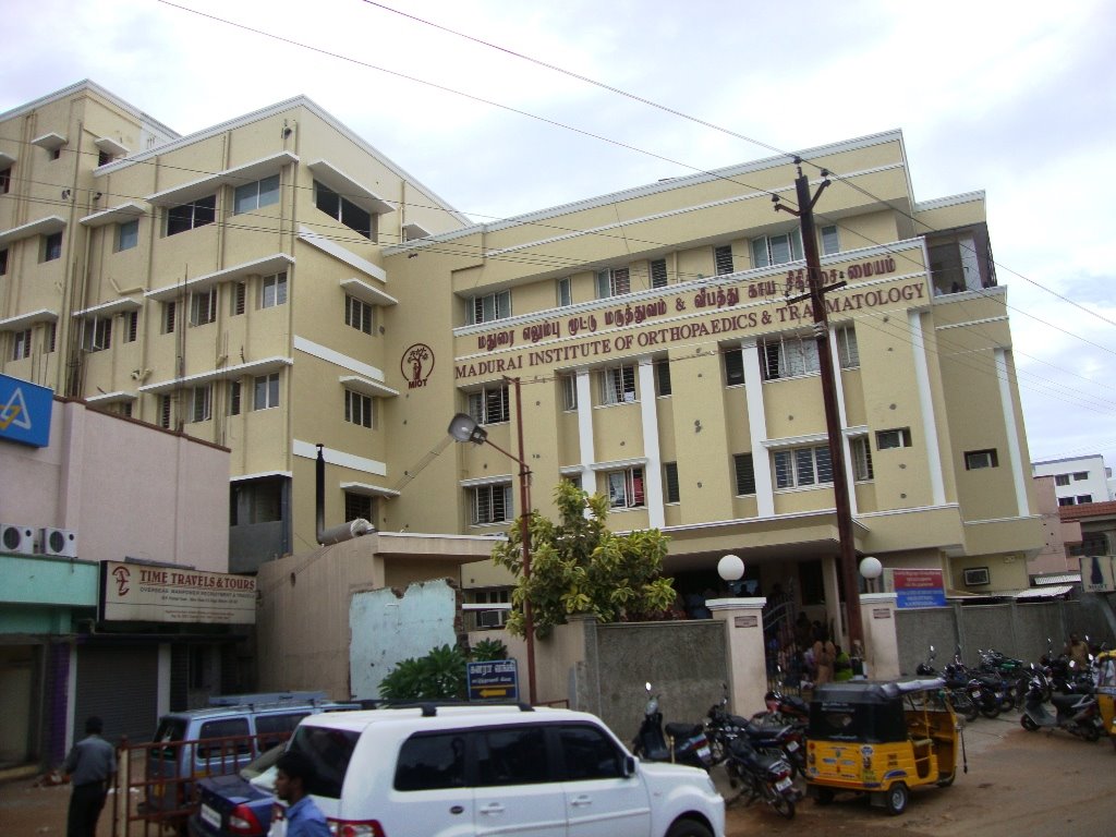 மதுரை Madurai 20091002 - KK nagar MIOT Hospital 2 by dhanasekaran muthu