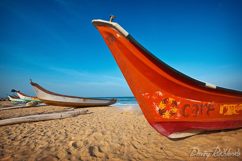 Boats on the beach by rukhlenko