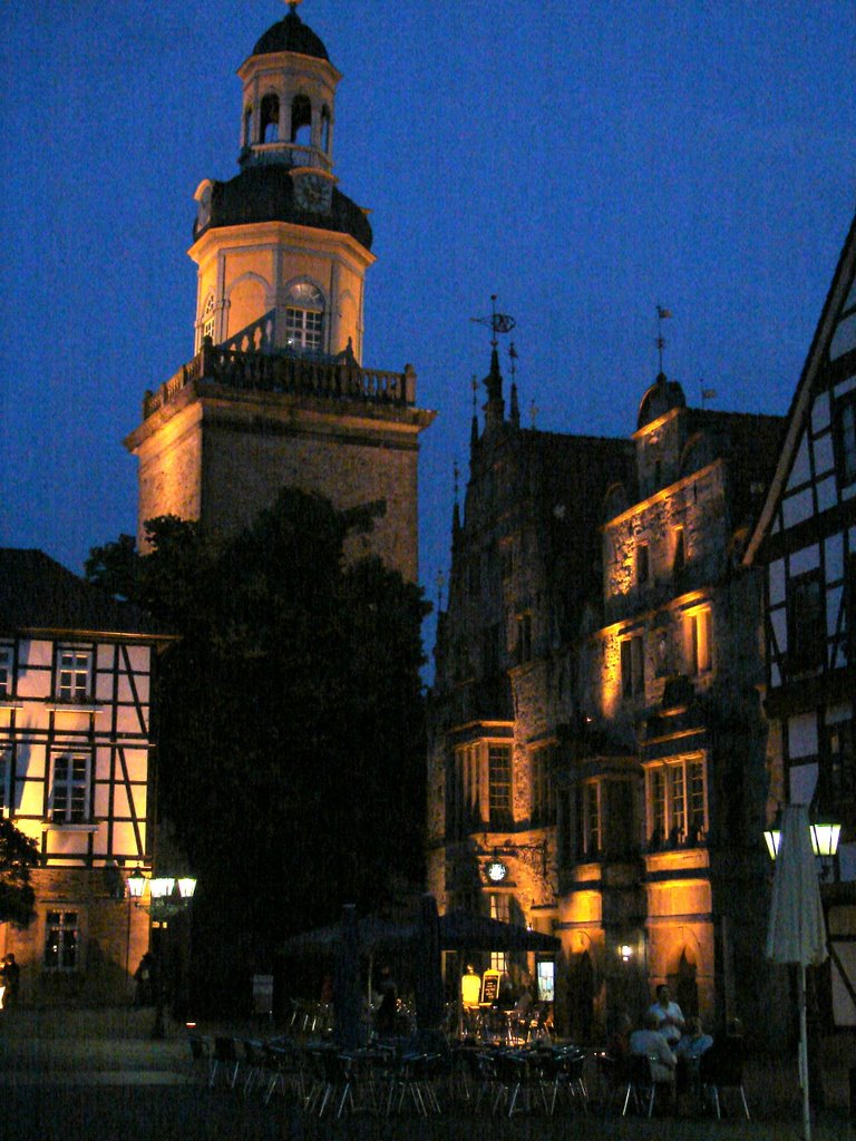 Marktplatz abends by Bernd Robrahn