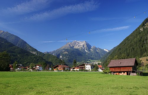 Mayrhofen by bmmedia