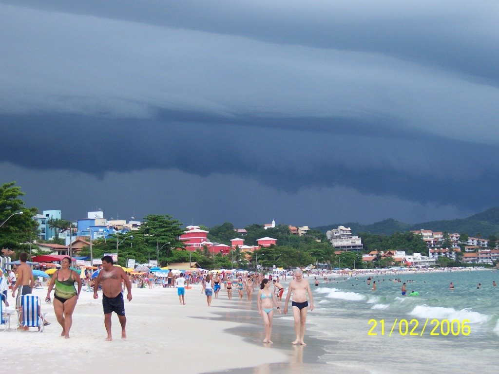 Tormenta en bombinhas by Franco Notarnicola