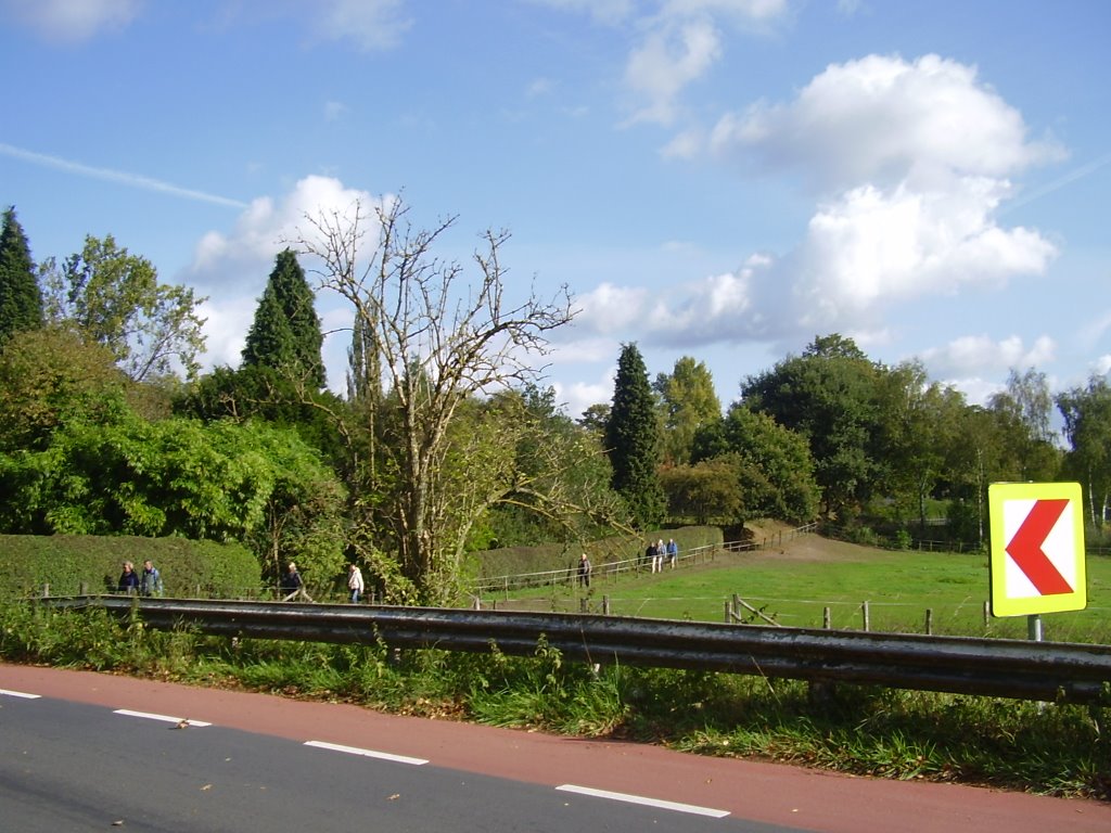 Scheiding tussen bosrand en uiterwaarden bij Oosterbeek by Waldo Gadellaa