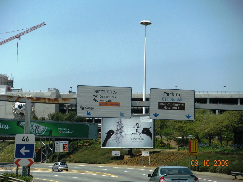 On the way to O.R.Thambo International Airport Joburg,South Africa by Saman Jayawardene