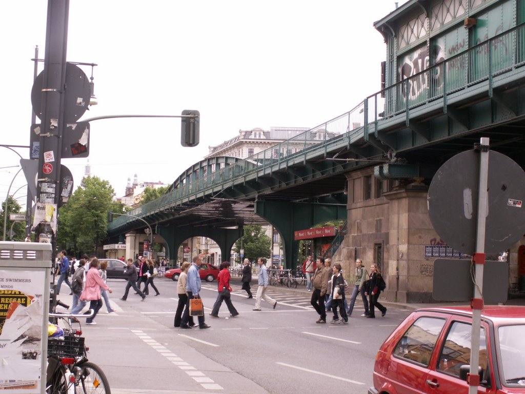 Berlin,Prenzlauer Berg, Danziger Str. Ecke Schönhauser Allee by Sebastian Maier