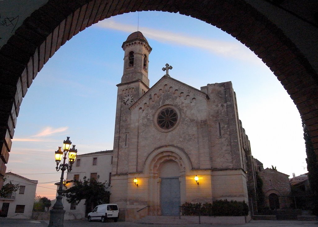 Església de Sant Jaume, Moja (Olèrdola), Alt Penedès, Catalonia by Josep Xavier Sànchez