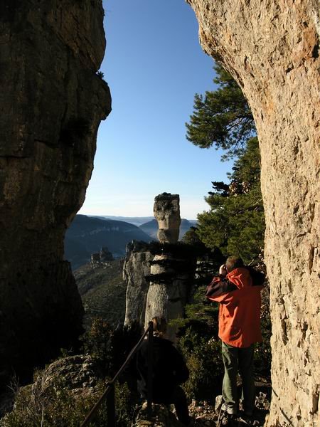 Gorges de la Jonte. Vase de Chine. by Vincent Lhermet