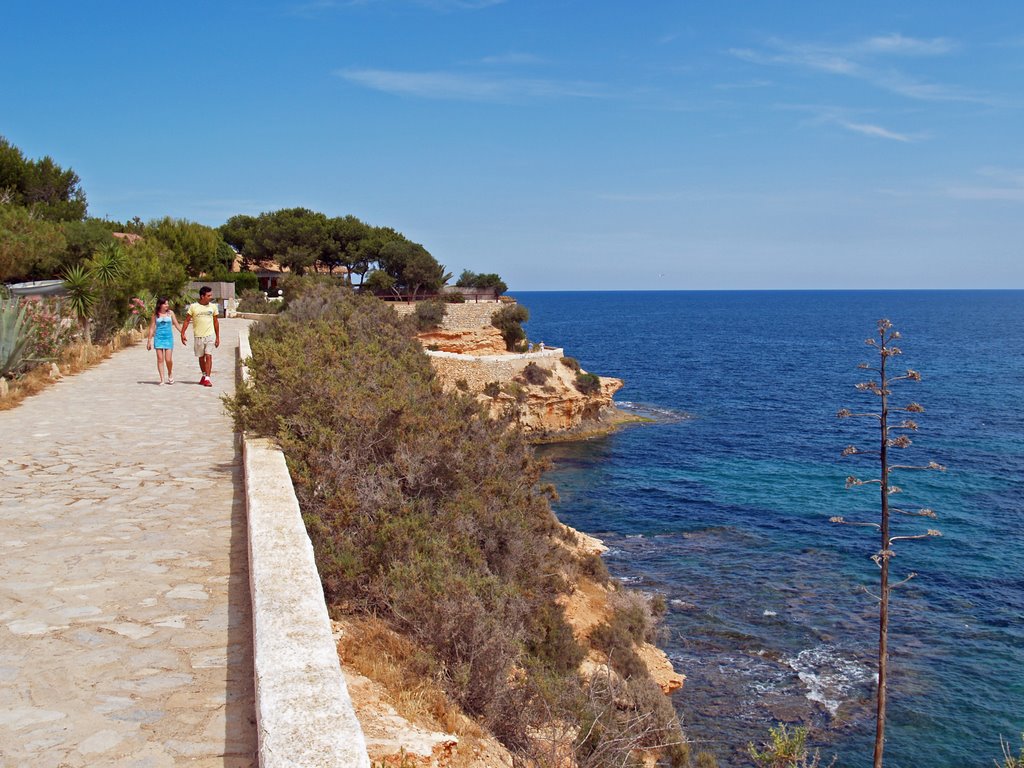 Coast path at Cabo Roig by KnutKleven