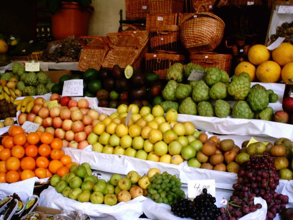 Mercato di Funchal by tommaso ciccotosto