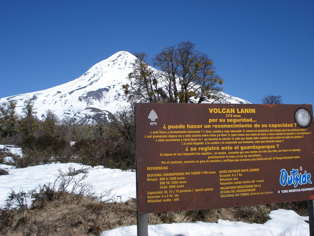 Volcan lanin by daniel_pucheta