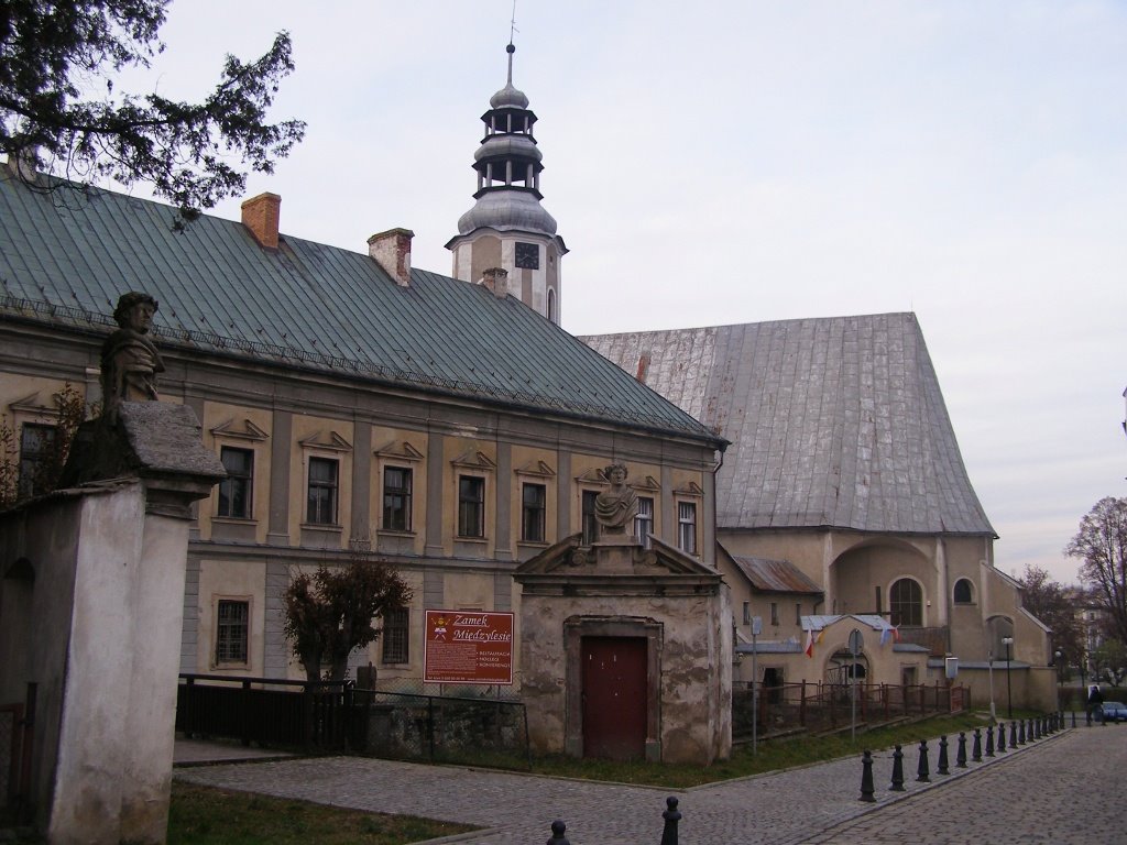 Church in Miedzylesie by Dodge