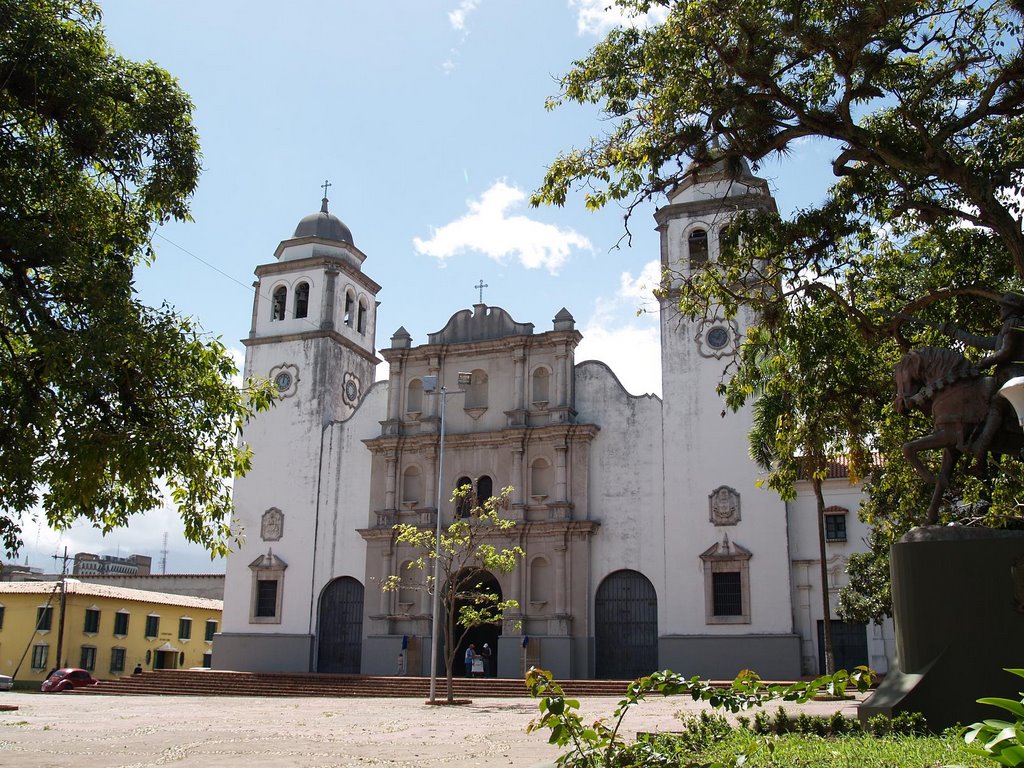 Catedral de San Cristóbal by leovalla