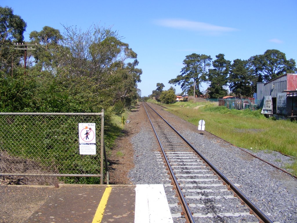 View towards Tyabb Station from Somerville Station by Sun Hill CID