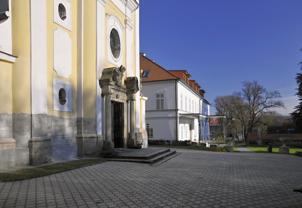 Pohořelice - Domov klidného stáří by Olda Templ Vykydal