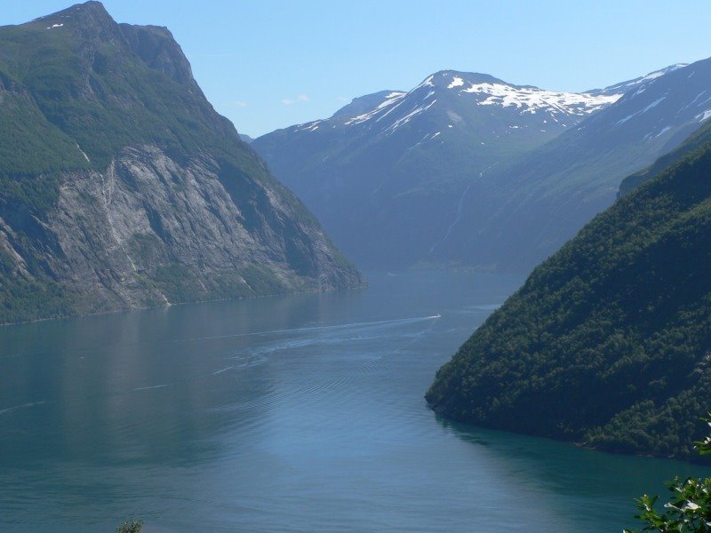 Blick in den Geirangerfjord von der 60 by Christian Eilmes