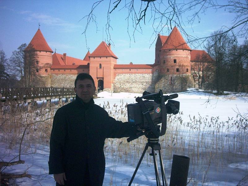 Trakai Old Castle (Trakai Şatosu) by Abdullah Manaz