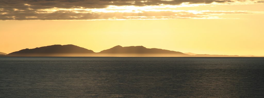 Scotland, Skye, Sundown at Neist Point, Hebrides view by djienbe