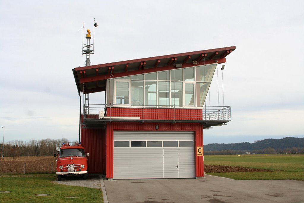 Tower Verkehrslandeplatz Leutkirch-Unterzeil 14.11.2009 by Scott7777