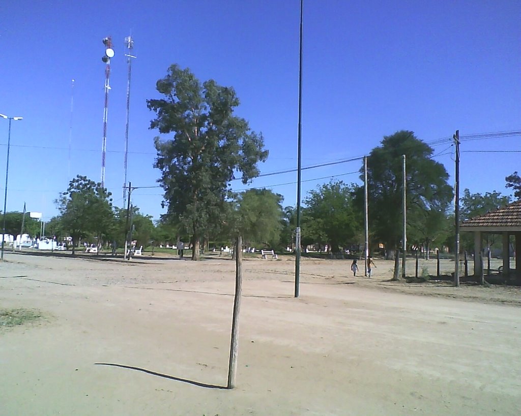 Vista Plaza del Pueblo Coronel Juan Sola - Dpto. Rivadavia - Provincia de Salta by José Luis Fernández