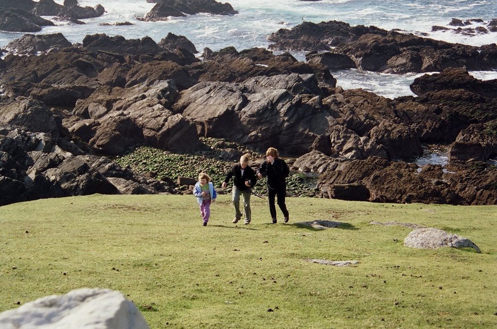 Achill-running by byrne52