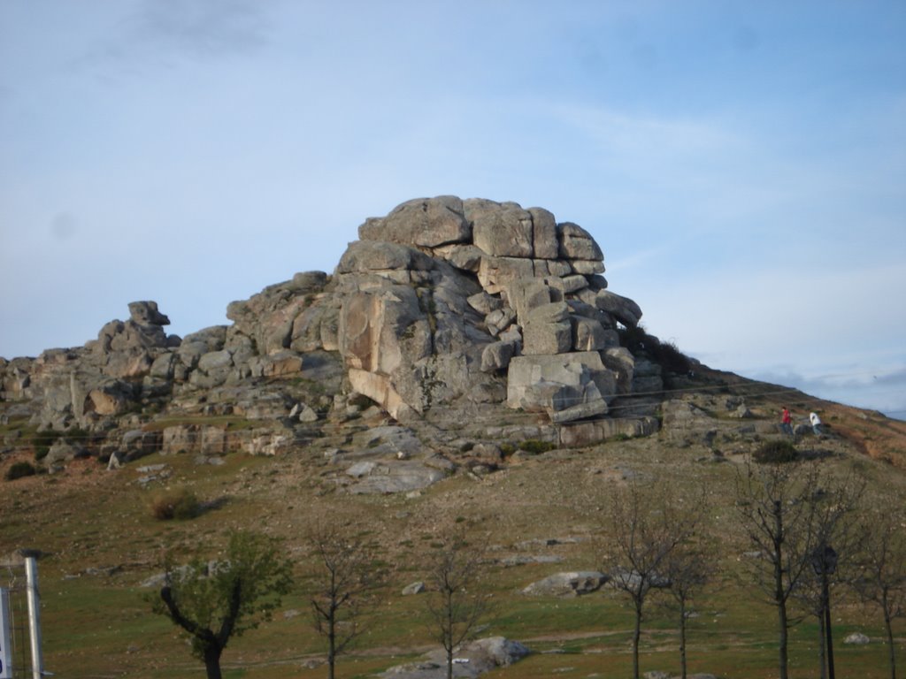 Las Navas del Marqués, Ávila, Spain by gabriel cofrade