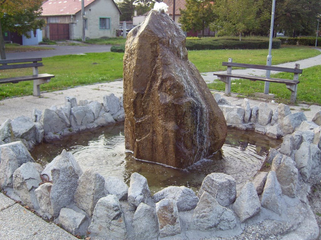 Fontain in Dunajská Lužná by Jurino